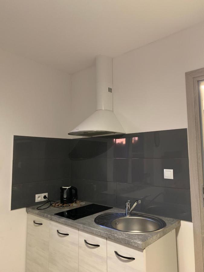 48C Domki Letniskowe I Apartament Поберово Екстериор снимка