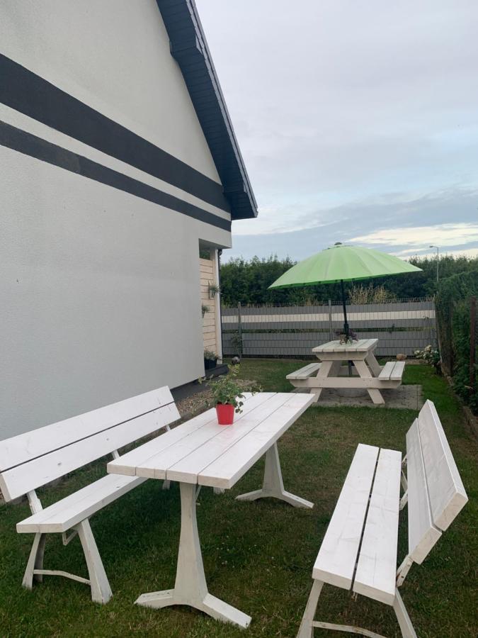 48C Domki Letniskowe I Apartament Поберово Екстериор снимка