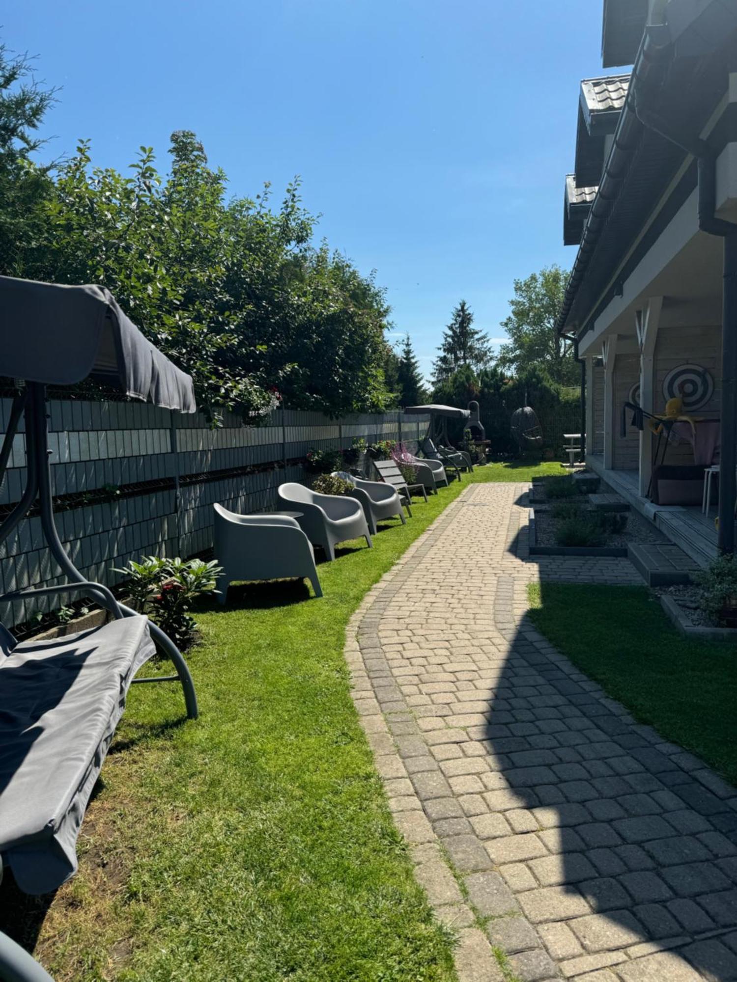 48C Domki Letniskowe I Apartament Поберово Екстериор снимка